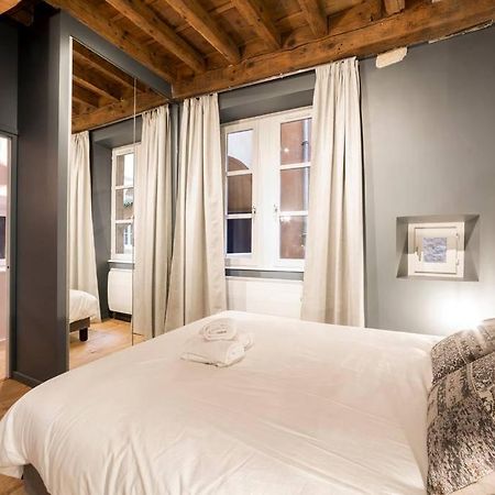 Beau Bijou Au Coeur Du Vieux Lyon Ail Apartment Exterior photo